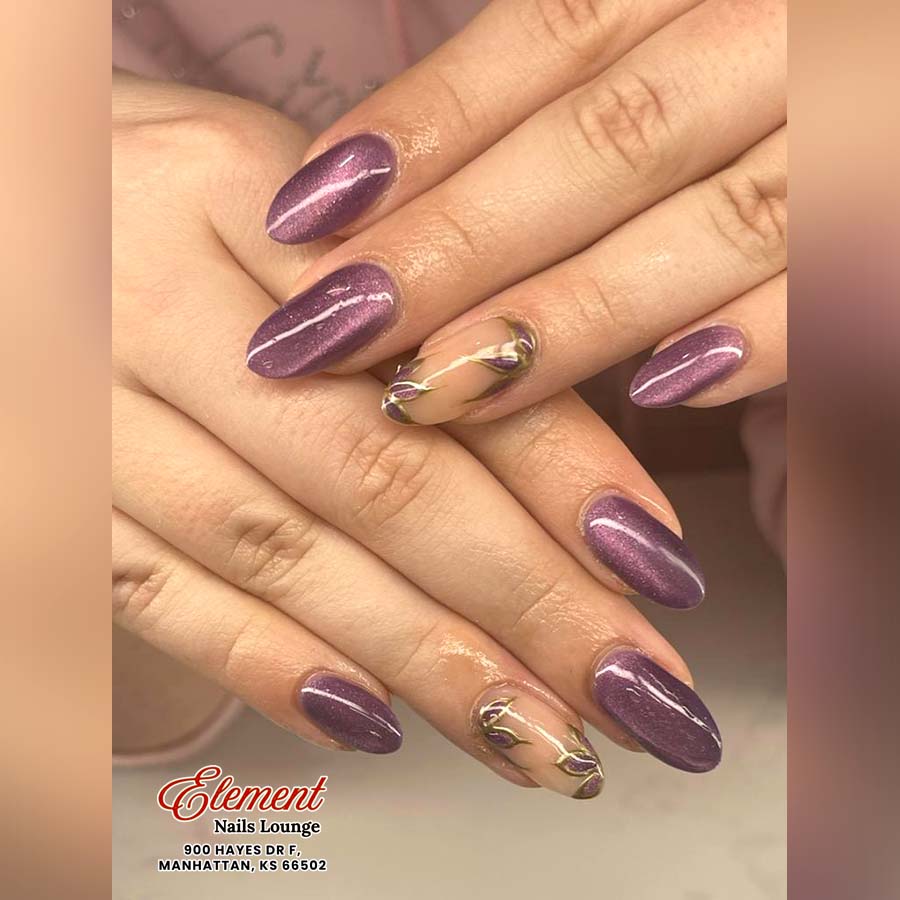 Nail trending